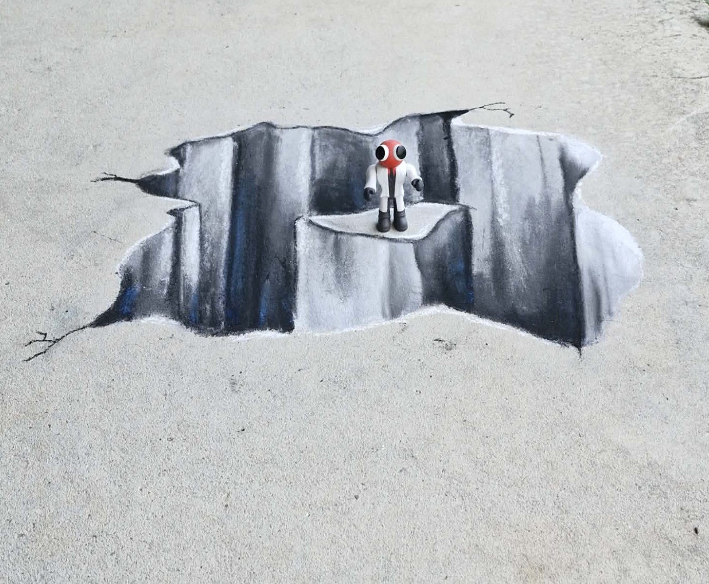 Hole in the ground – 3D illusion